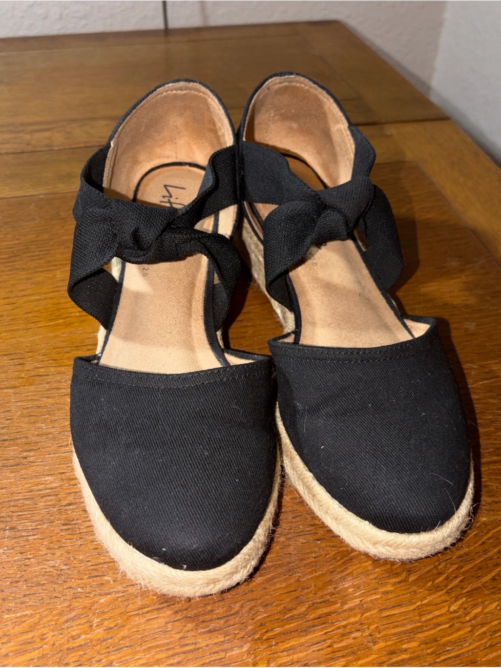 Life Stride 85 Kascade Black Wedge Espadrilles Shoes Womens